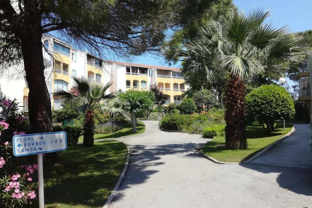 Appartement Tres Agreable Fréjus Buitenkant foto